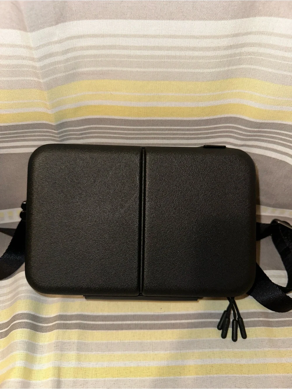July brand carry me mini case